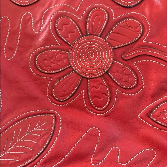 Coach Limited Edition Large Floral Bleeker Shoulder Bag - Picture 1 of 8